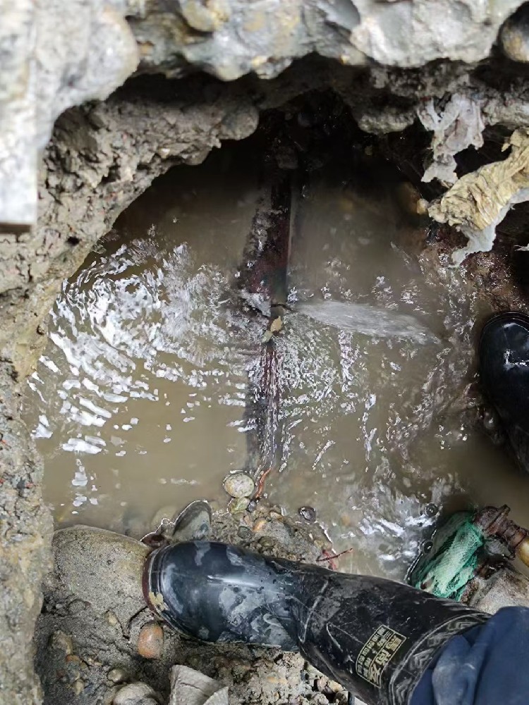 小区水管漏水检测维修